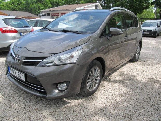 Toyota Verso 1.8 Active TSS CVT [7 szemly] Mag...